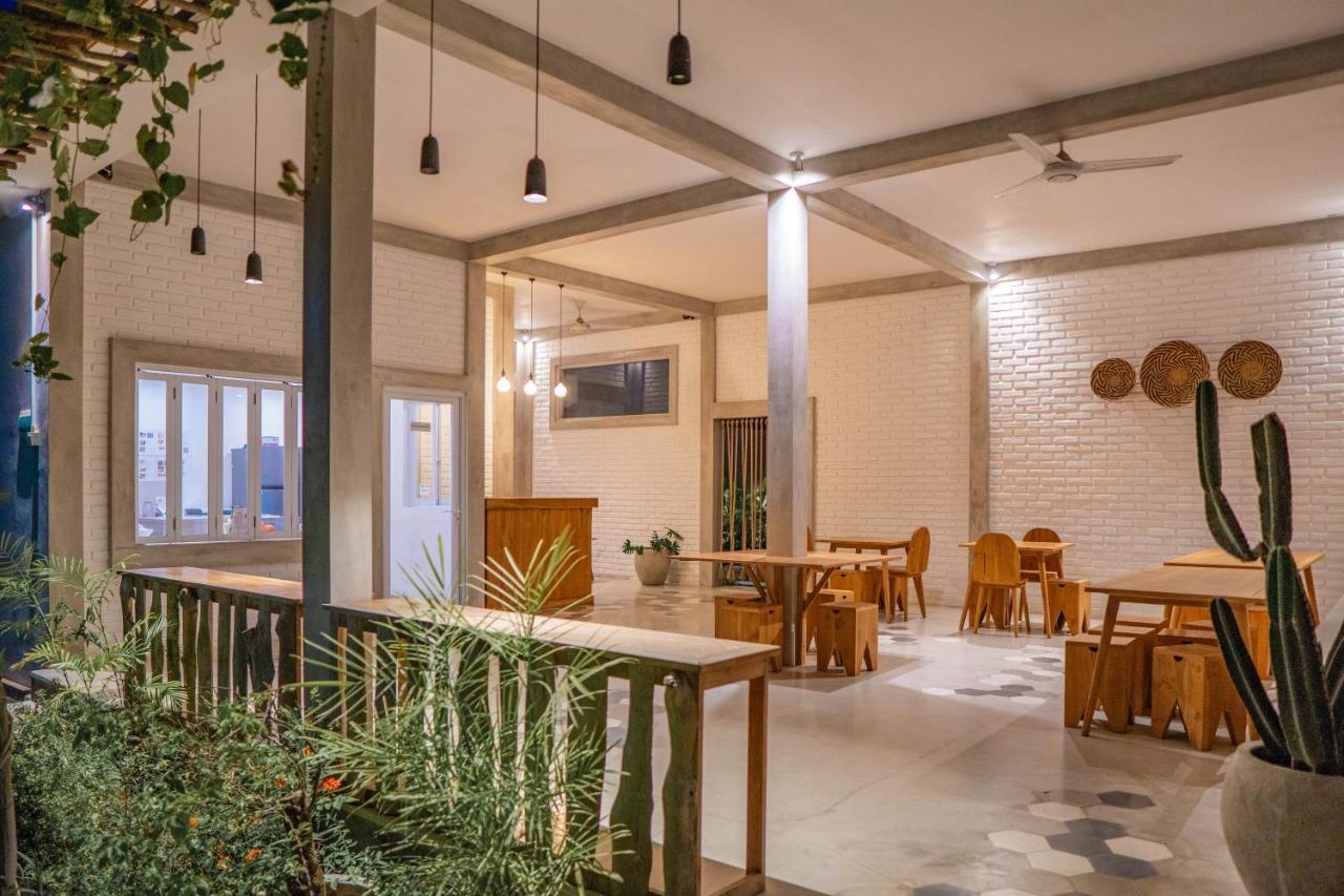 Berawa Dini Guesthouse Canggu Eksteriør billede